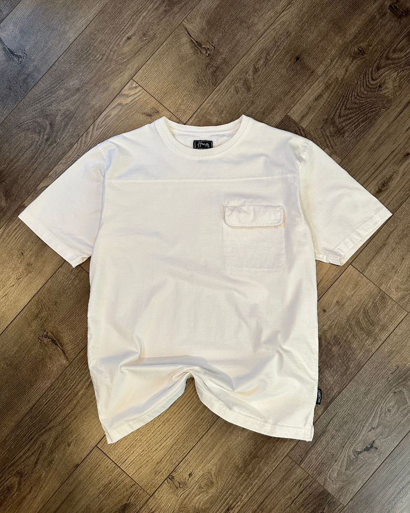 
                  
                    Vintage Cherokee Blank White Pocket T-Shirt - Size M
                  
                