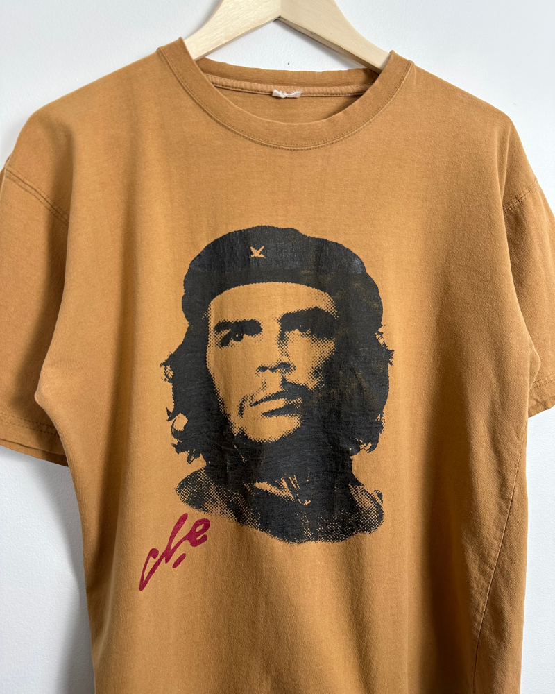 
                  
                    Vintage Che Guevara T-Shirt - Size M
                  
                