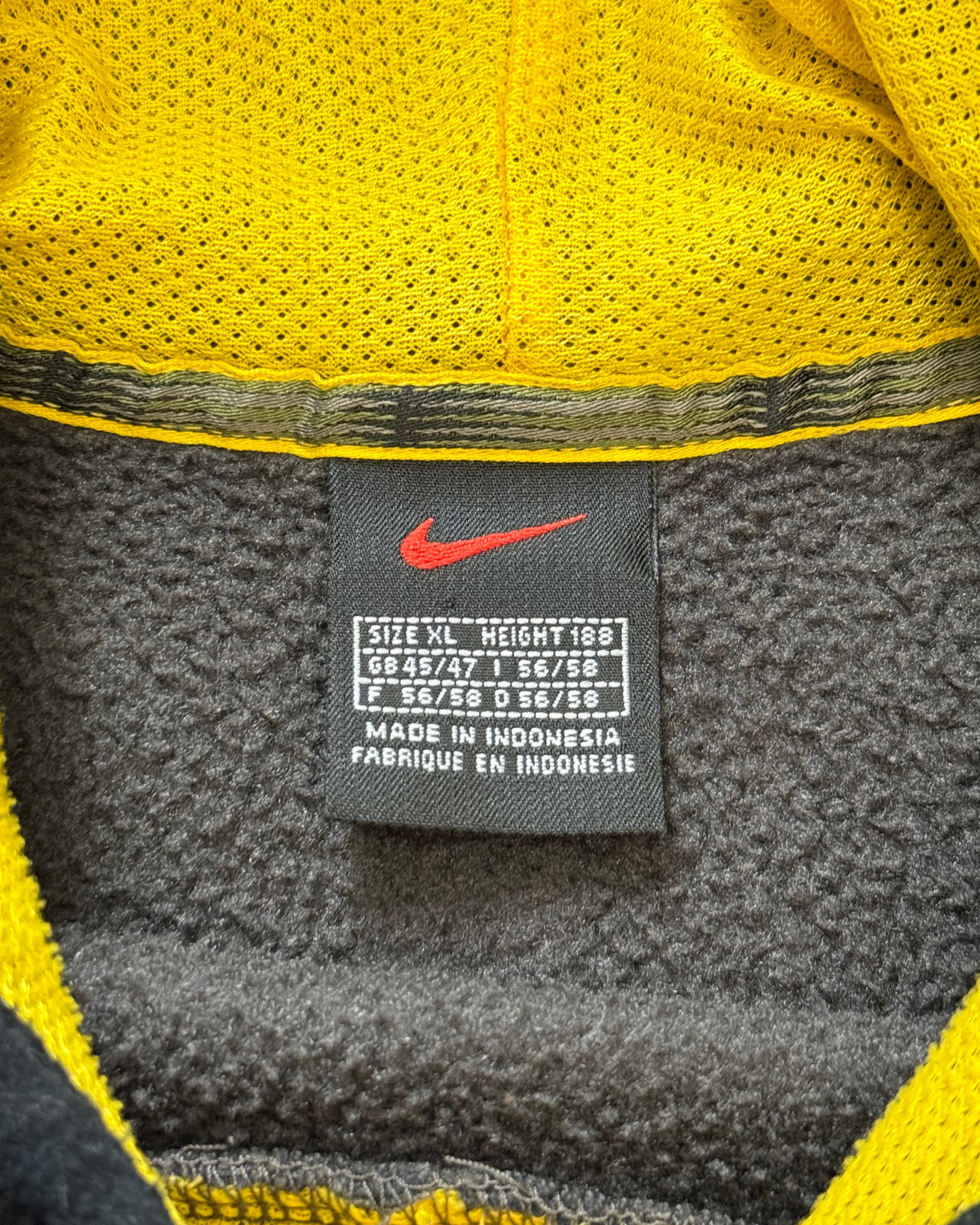 
                  
                    Vintage Nike Boxy Fleece Hoodie - Size XL
                  
                