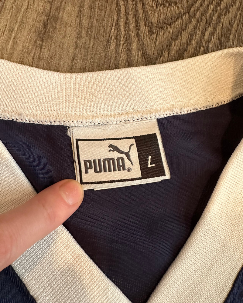 
                  
                    Vintage Puma Winnipeg Blue Bombers CFL Blank Jersey - Size L
                  
                