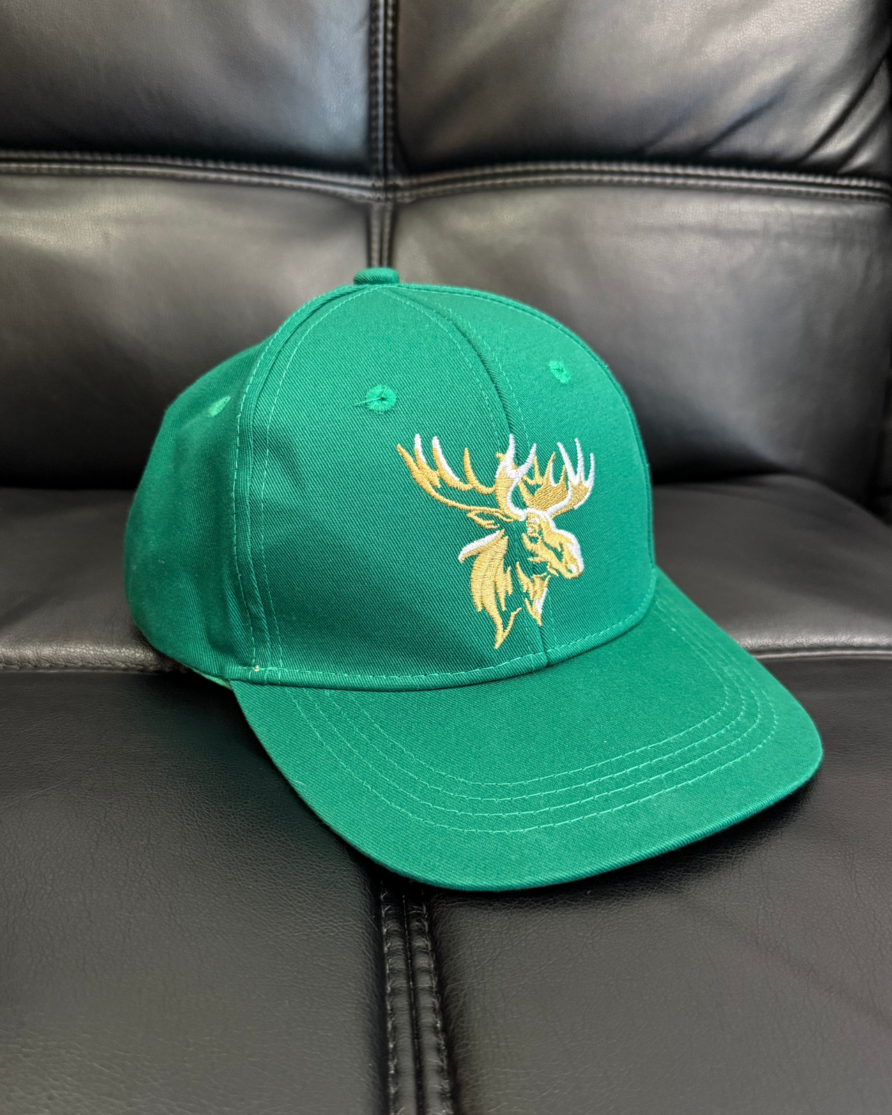 
                  
                    NWT - Moosehead Lager Beer Promo Snapback Hat
                  
                