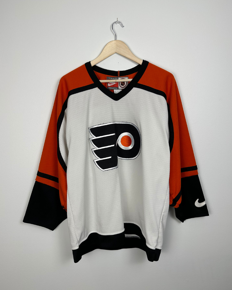 
                  
                    Vintage Nike Philadelphia Flyers NHL Jersey - Size M
                  
                