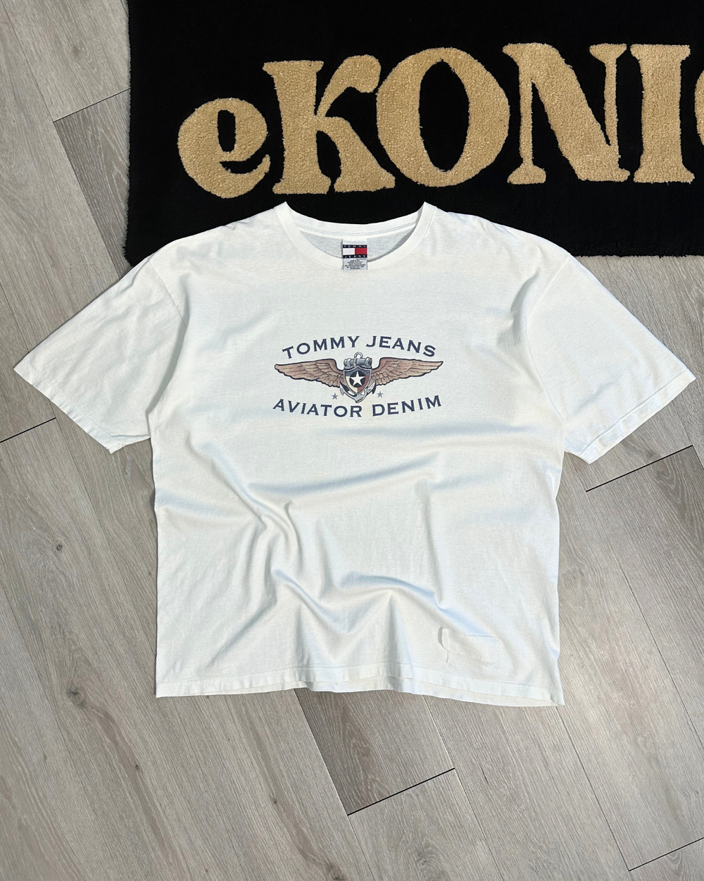 Vintage Tommy Hilfiger Aviator Denim T-Shirt - Size XXL