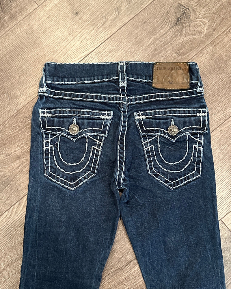 
                  
                    Vintage True Religion Ricky Jeans - Size 29x32
                  
                