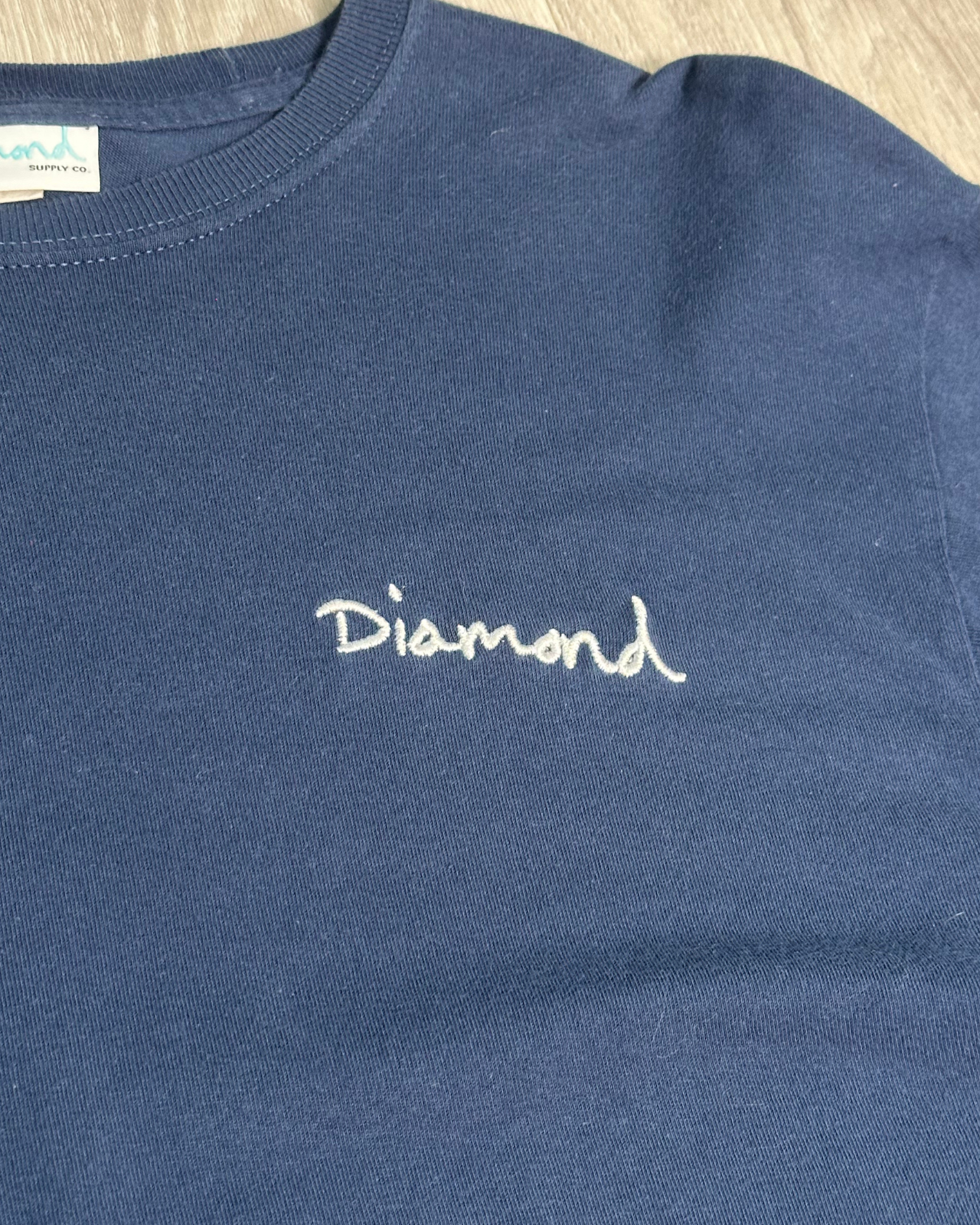 
                  
                    Vintage Diamond Supply Co. Essential Long Sleeve - Size L
                  
                