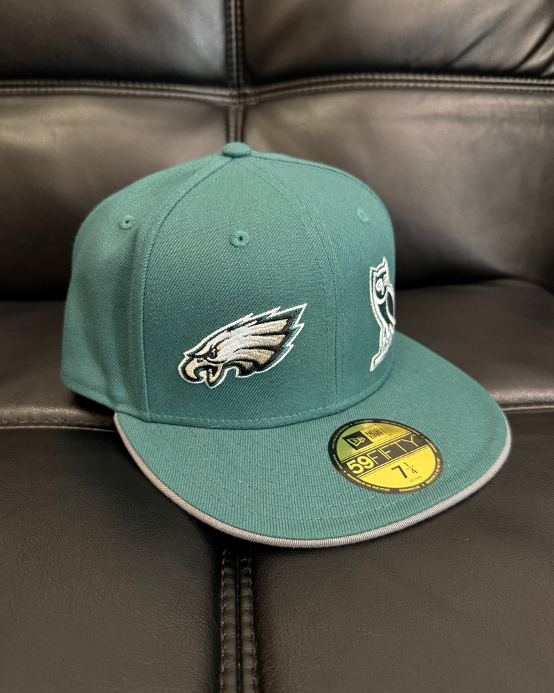 
                  
                    NWT - October's Very Own OVO x New Era x NFL Philadelphia Eagles Fitted Hat - Size 7 1/4
                  
                