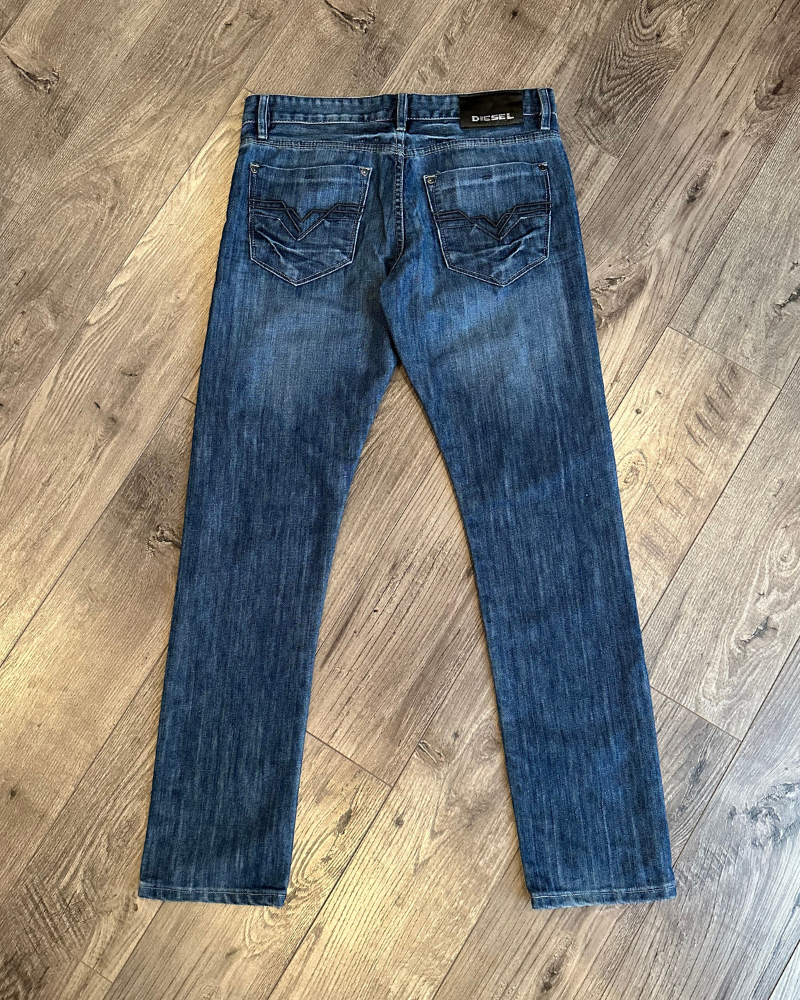 
                  
                    Vintage Diesel Jeans - Size 32x32
                  
                
