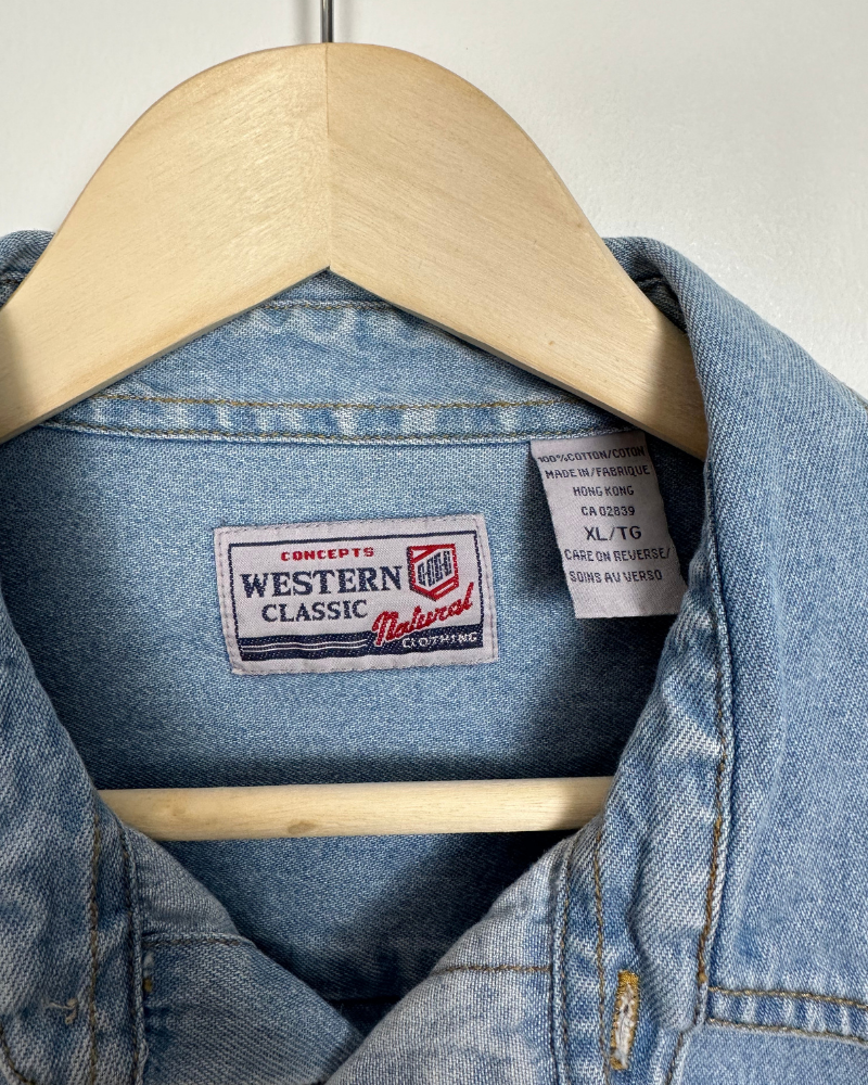 
                  
                    Vintage Western Classic "Accident Free" Button-Up Denim Work Shirt - Size XL
                  
                