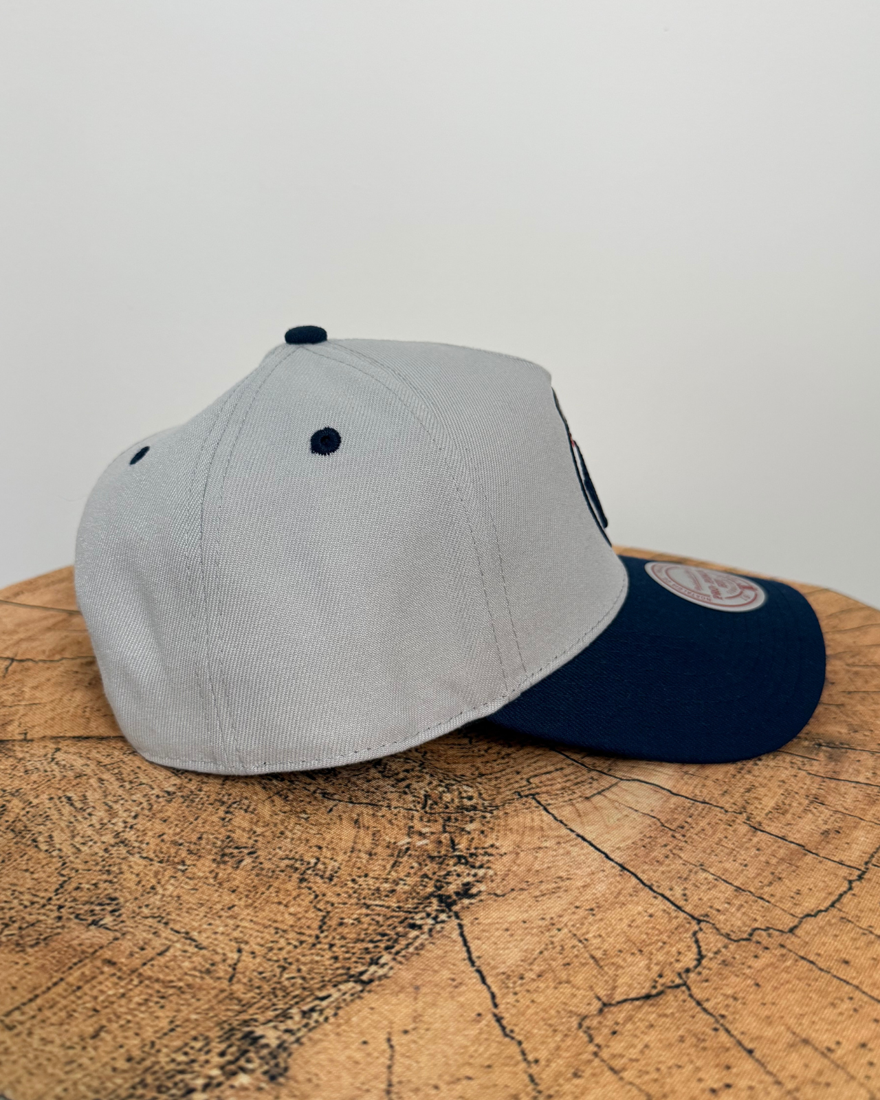 
                  
                    New - Mitchell & Ness x Topps New York Yankees MLB A-Frame Snapback Hat
                  
                