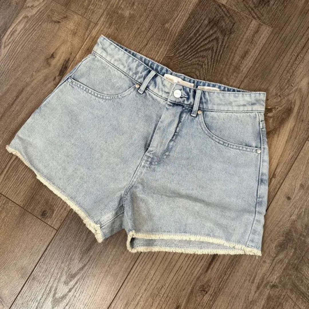 
                  
                    Isabella - Hemp Denim Low Rise Short / Vintage Blue
                  
                