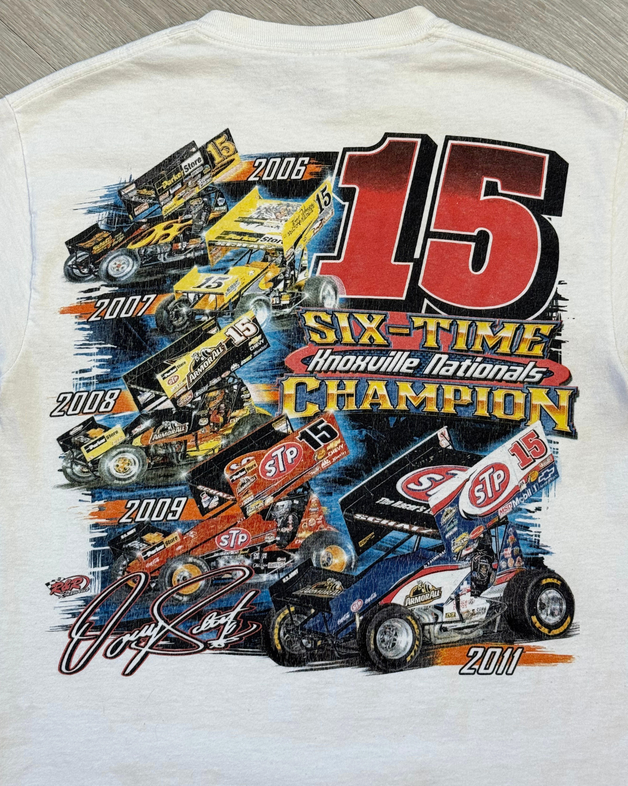 
                  
                    '12 Donny Schatz Six-Time Knoxville Nationals Champion Sprint Car T-Shirt - Size S
                  
                