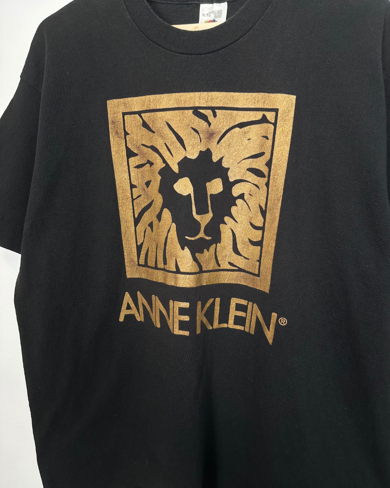 
                  
                    Vintage Anne Klein T-Shirt - Size XL
                  
                