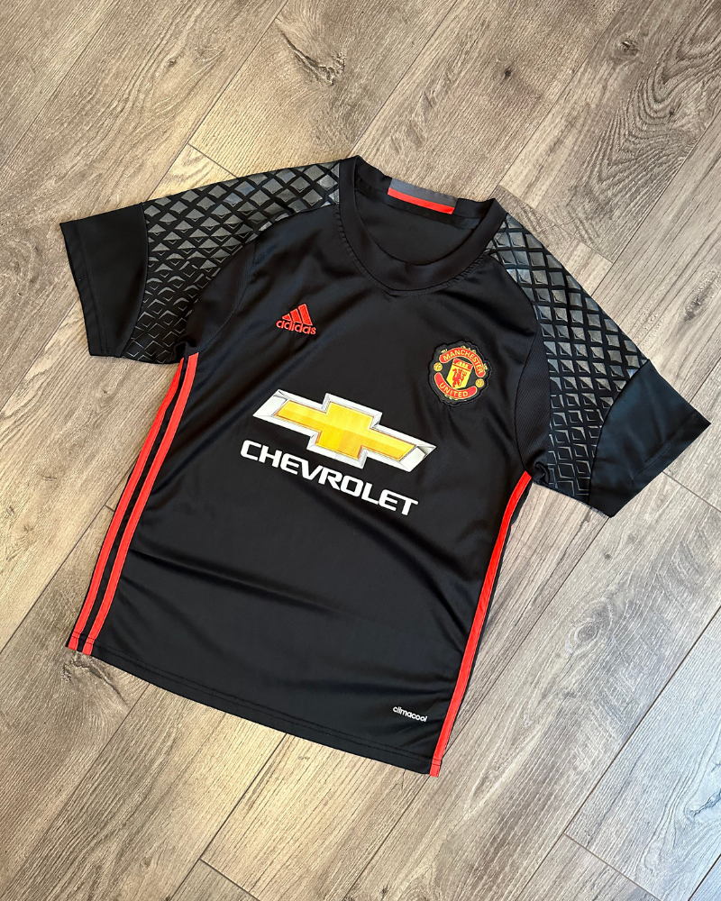 
                  
                    Vintage 2016 Adidas Manchester United Soccer Jersey - Size S
                  
                