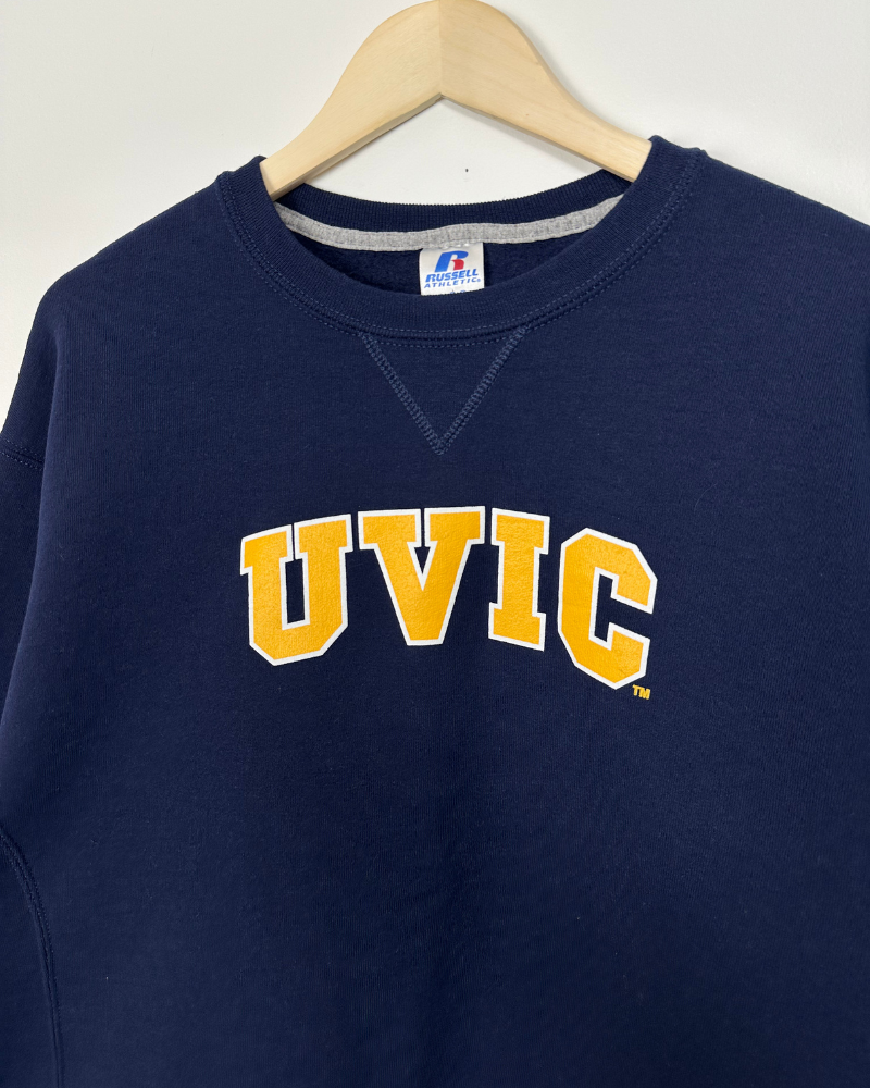 
                  
                    Vintage Russell Athletic UVIC University of Victoria Crewneck - Size L
                  
                