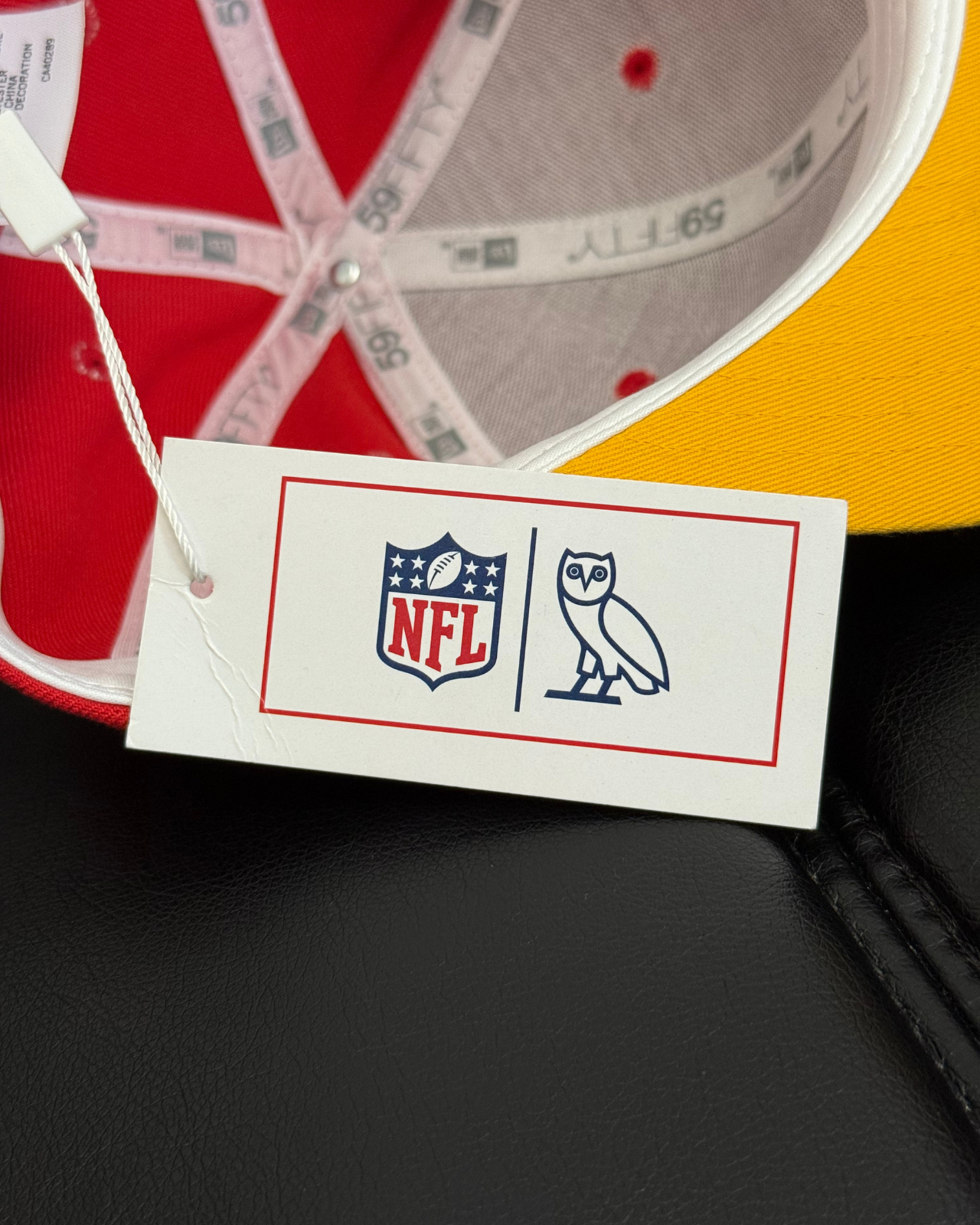 
                  
                    NWT - October's Very Own OVO x New Era x NFL Kansas City Chiefs Fitted Hat - Size 7 3/4
                  
                