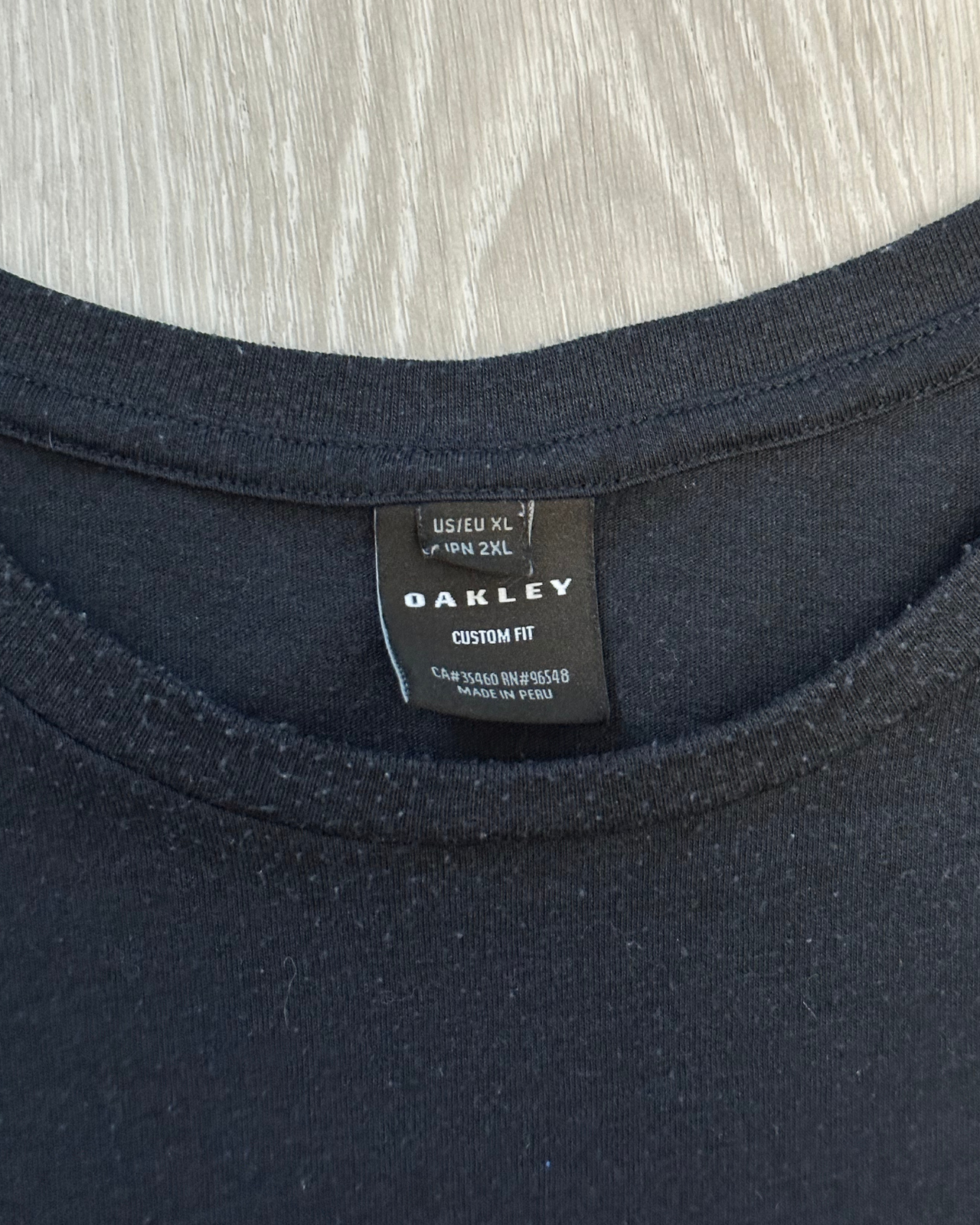 
                  
                    Oakley Sunset T-Shirt - Size XL
                  
                