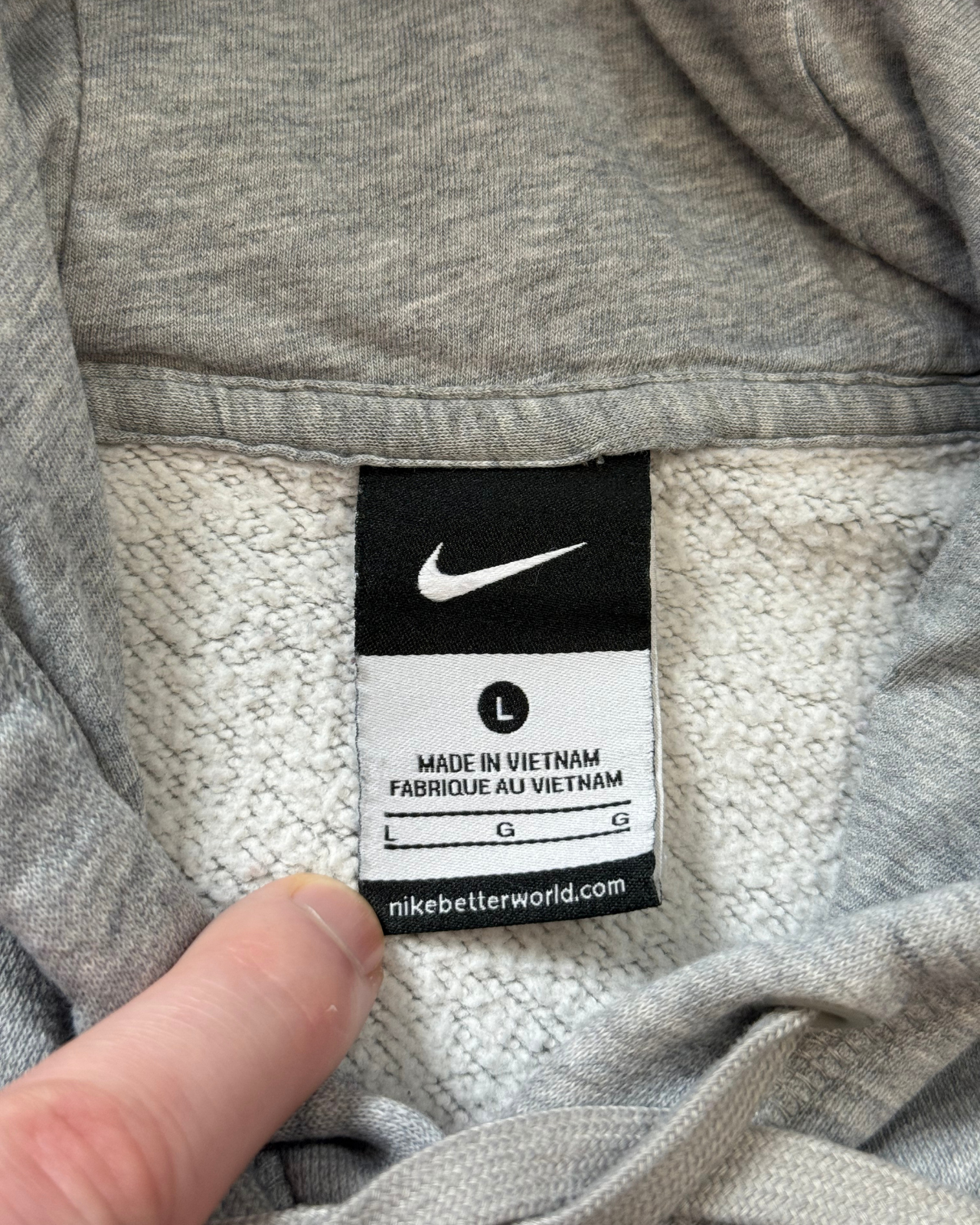 
                  
                    Nike Center Swoosh Redmond Mustangs Basketball Hoodie - Size L
                  
                