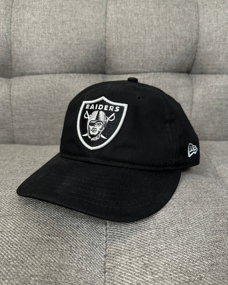 New Era Raiders NFL Snapback Hat / Black