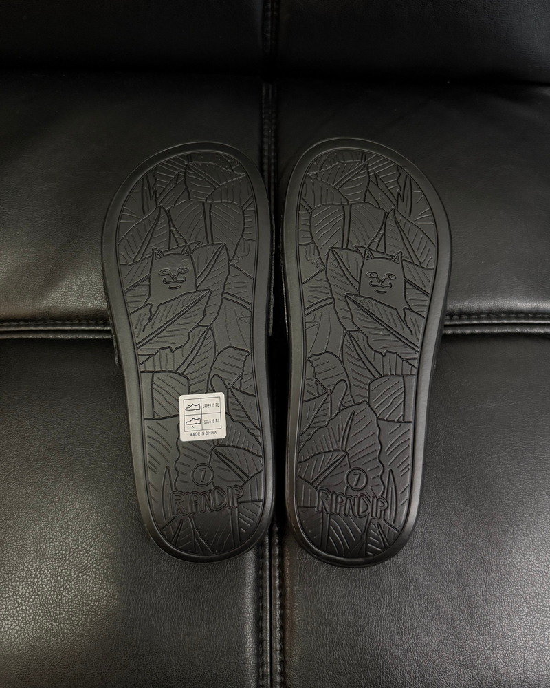 
                  
                    New - RIPNDIP Catfish Slides - Size 7
                  
                