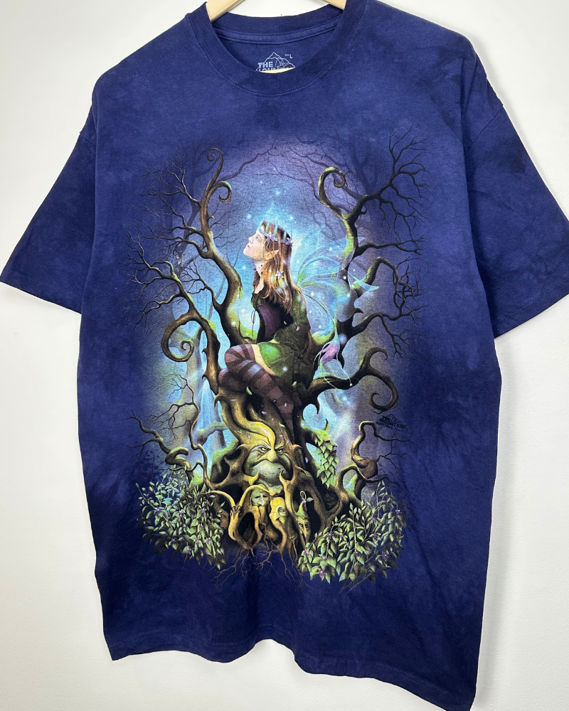 
                  
                    Vintage The Mountain Fairy Elf T-Shirt - Size L
                  
                