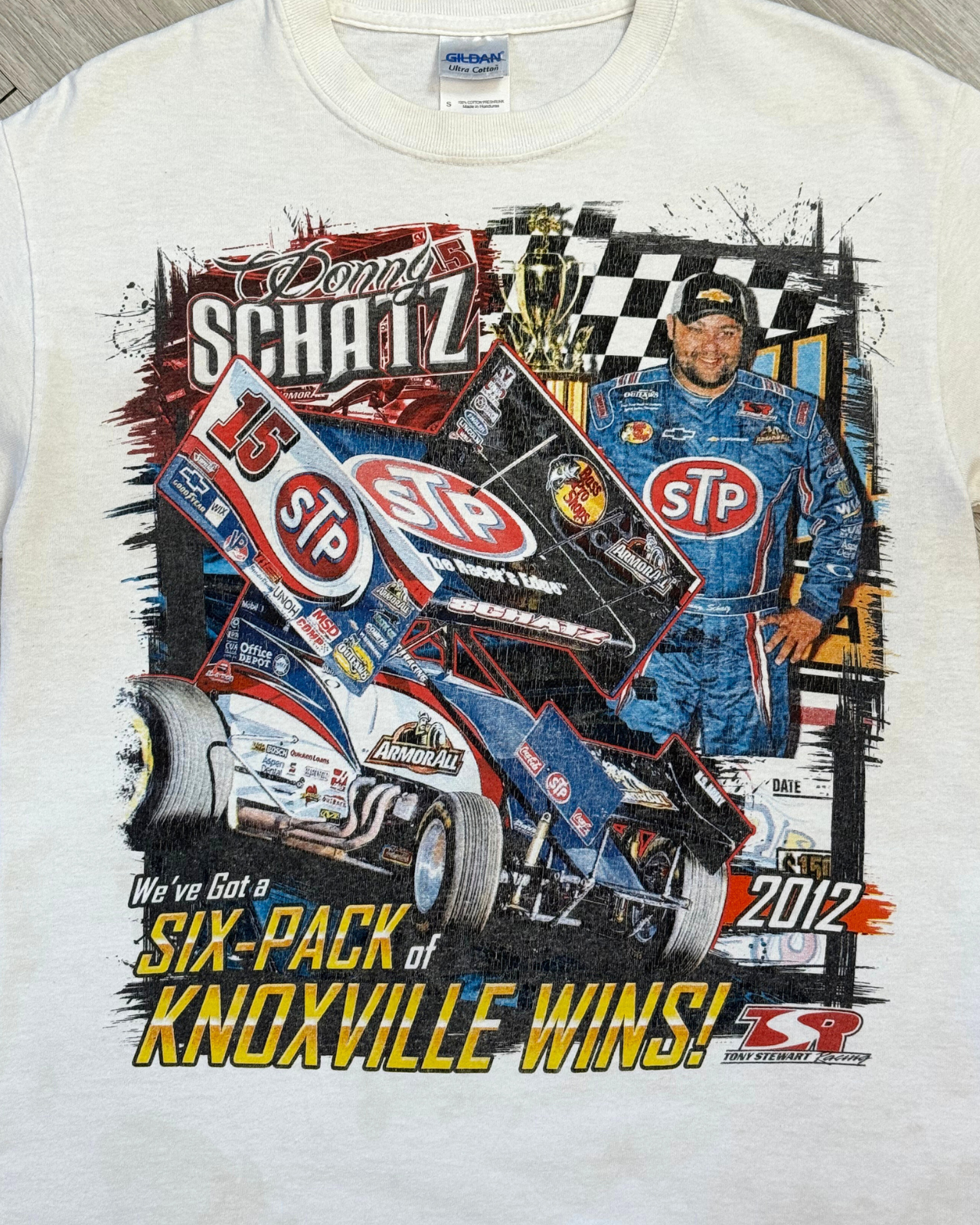 
                  
                    '12 Donny Schatz Six-Time Knoxville Nationals Champion Sprint Car T-Shirt - Size S
                  
                