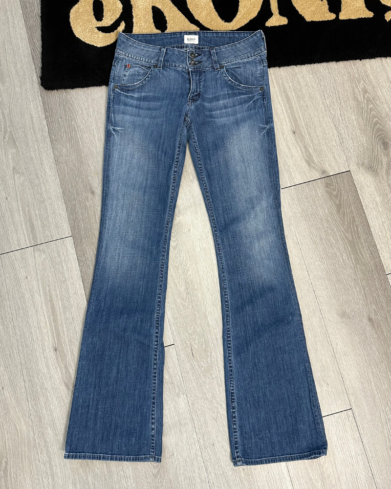 
                  
                    Hudson Low-Rise Flared Women's Jeans - Size 30x34
                  
                