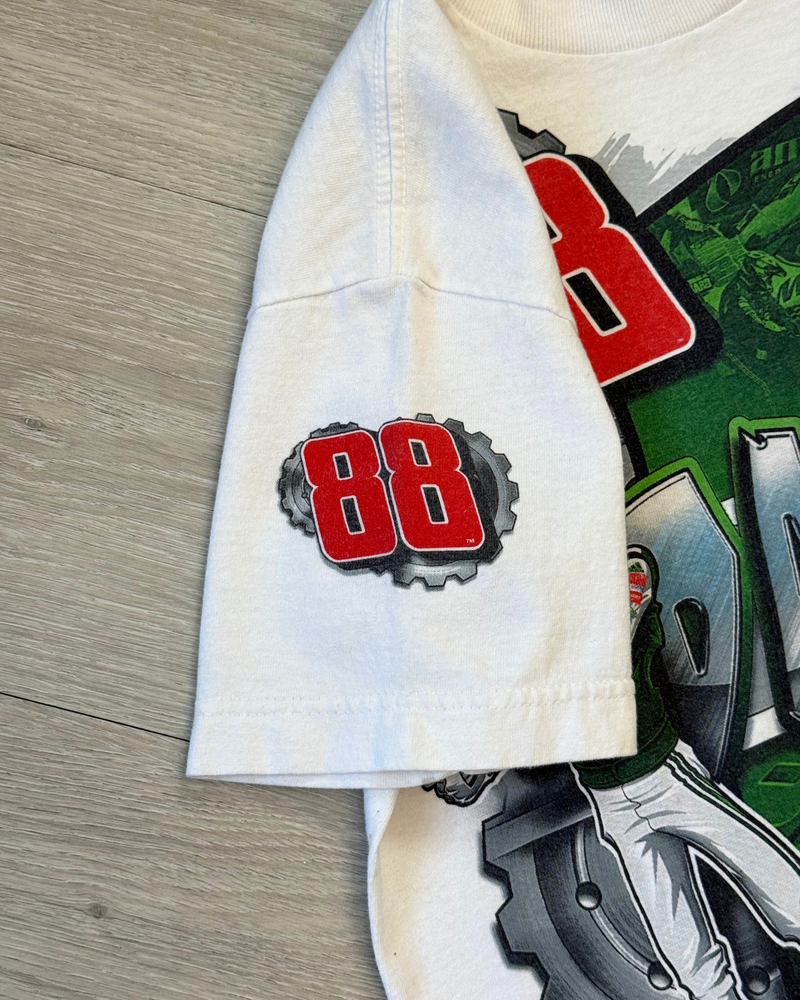 
                  
                    '09 NASCAR Dale Earnhardt Jr. T-Shirt - Size YM
                  
                