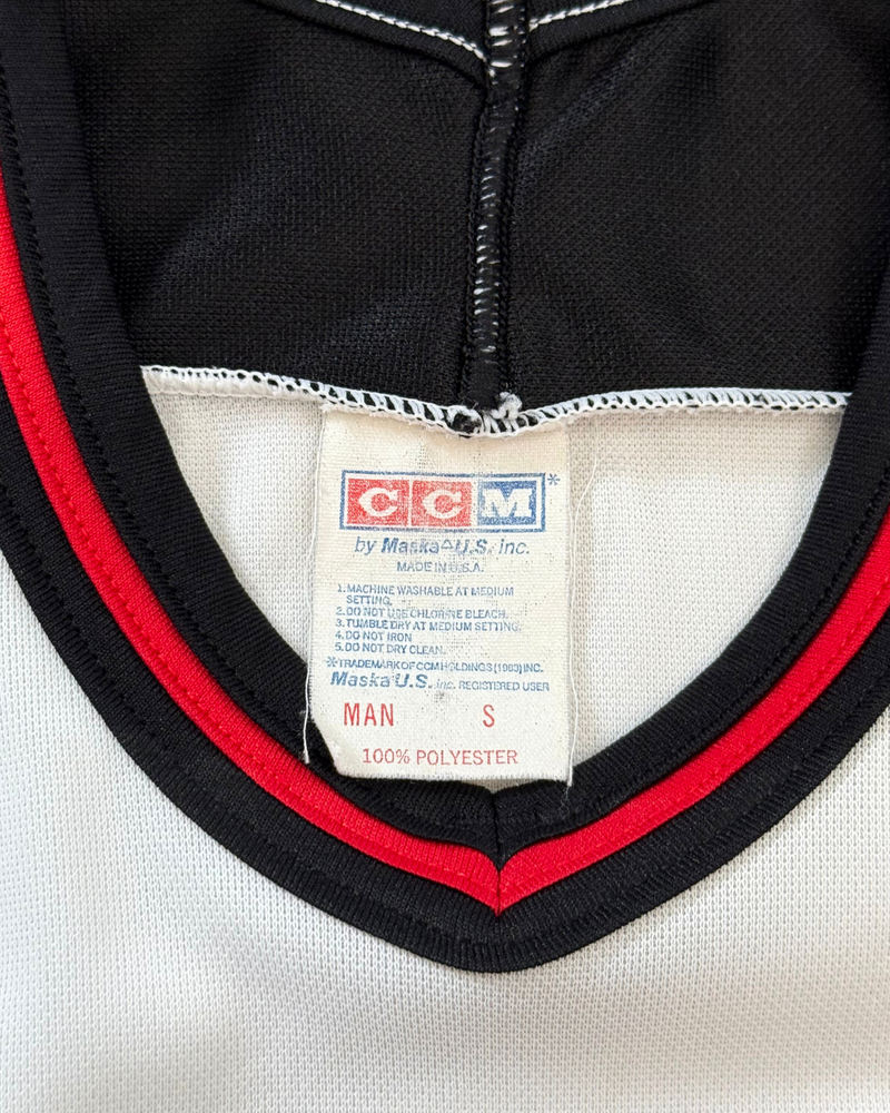 
                  
                    Vintage CCM New Jersey Devils NHL Hockey Jersey - Size S
                  
                