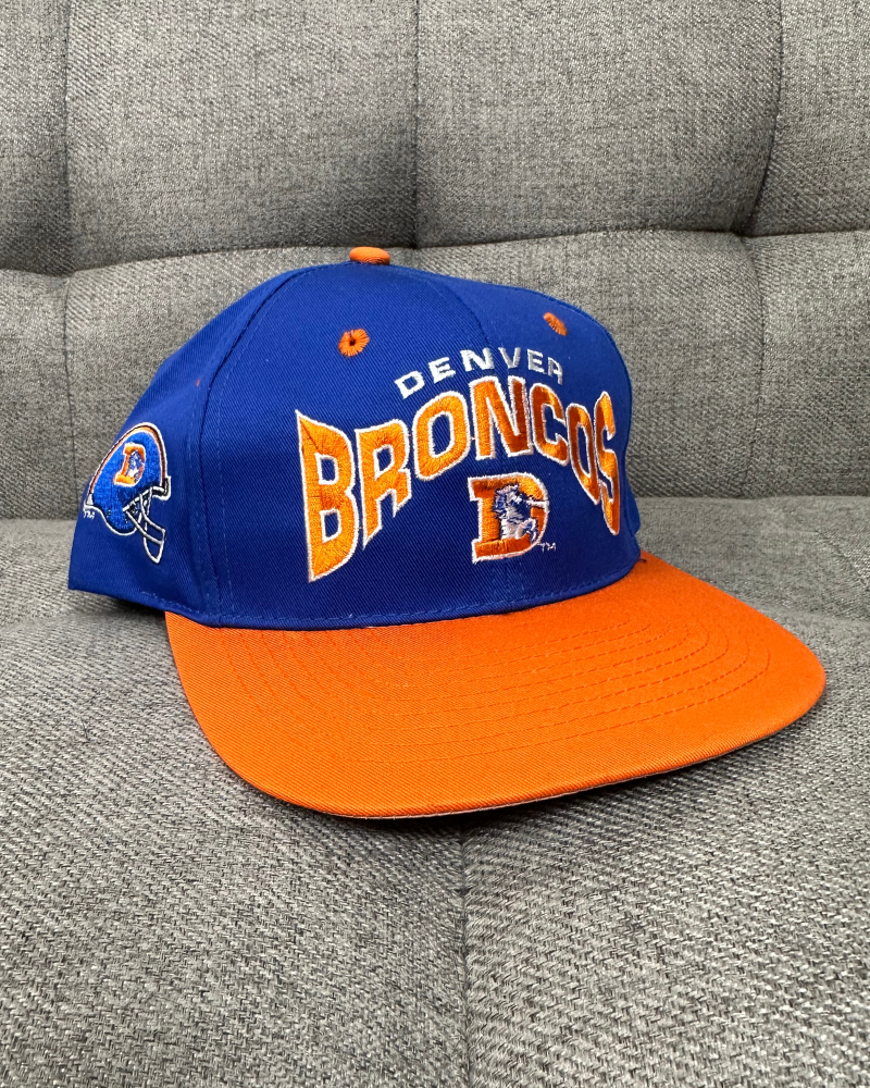 
                  
                    New - Vintage Denver Broncos NFL Snap Back Hat
                  
                