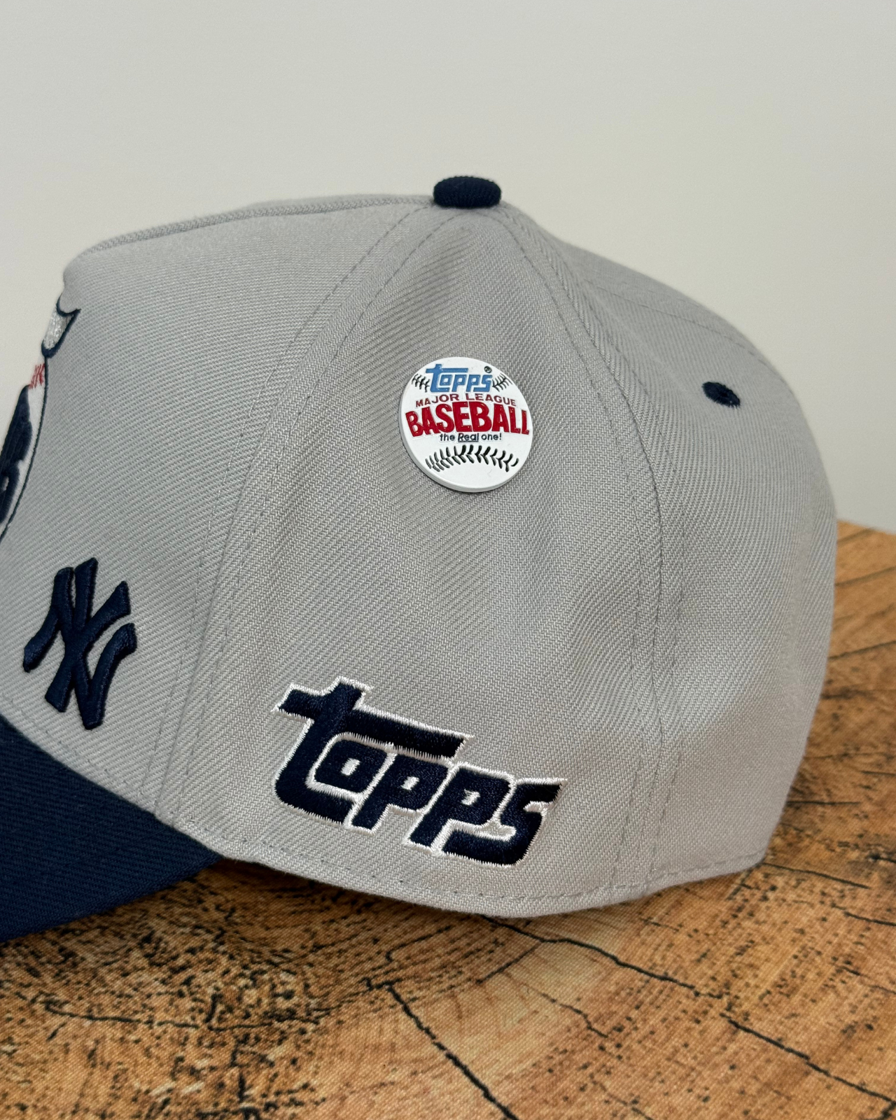 
                  
                    New - Mitchell & Ness x Topps New York Yankees MLB A-Frame Snapback Hat
                  
                