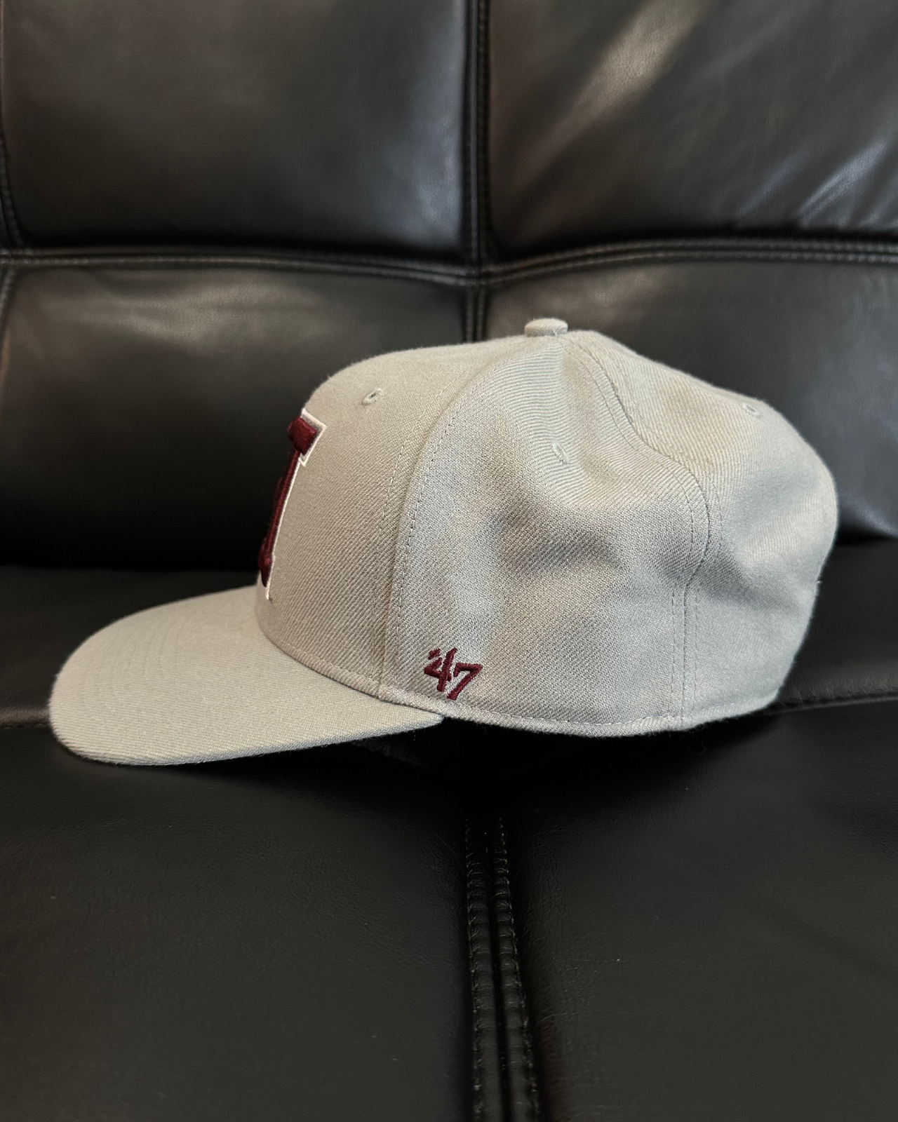 
                  
                    '47 Brand Harvard University Snapback Hat
                  
                