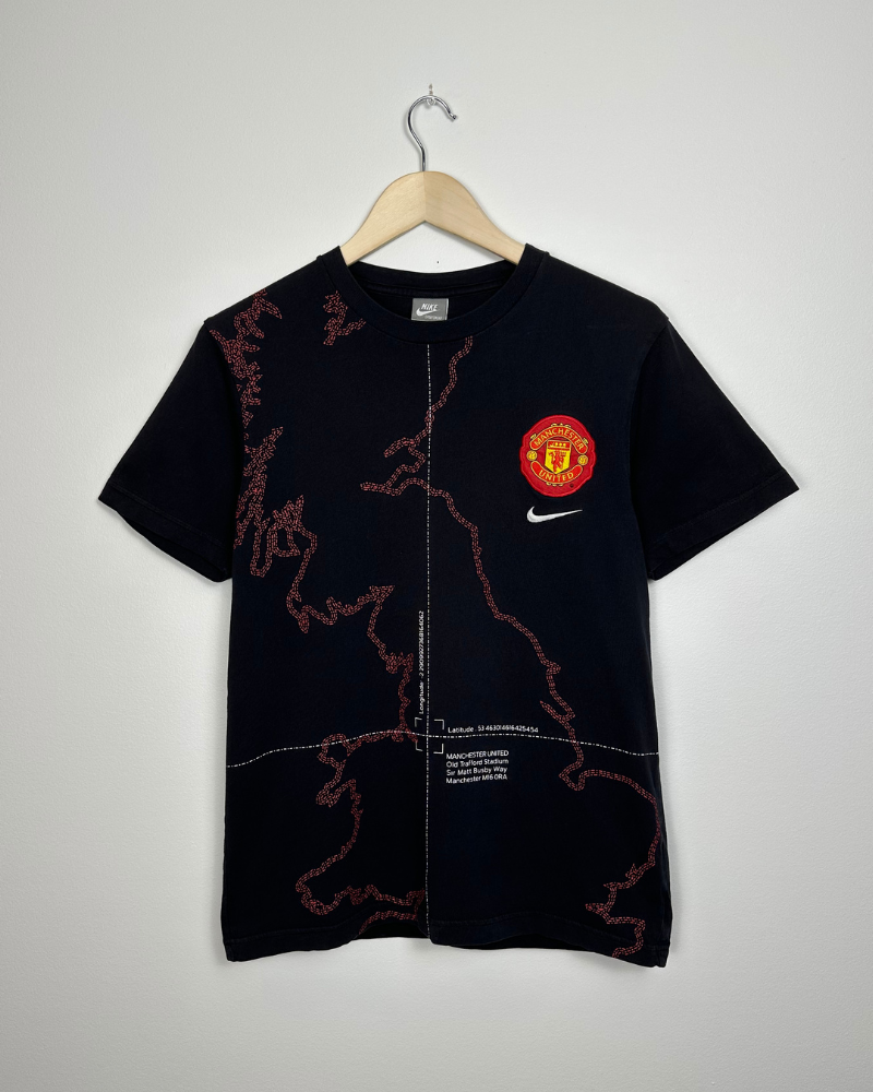 Vintage Nike Manchester United Map Coordinates T-Shirt - Size M