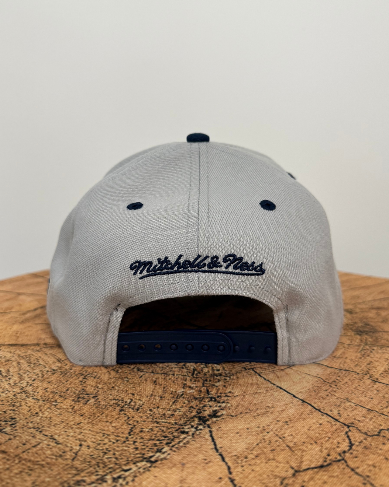 
                  
                    New - Mitchell & Ness x Topps New York Yankees MLB A-Frame Snapback Hat
                  
                