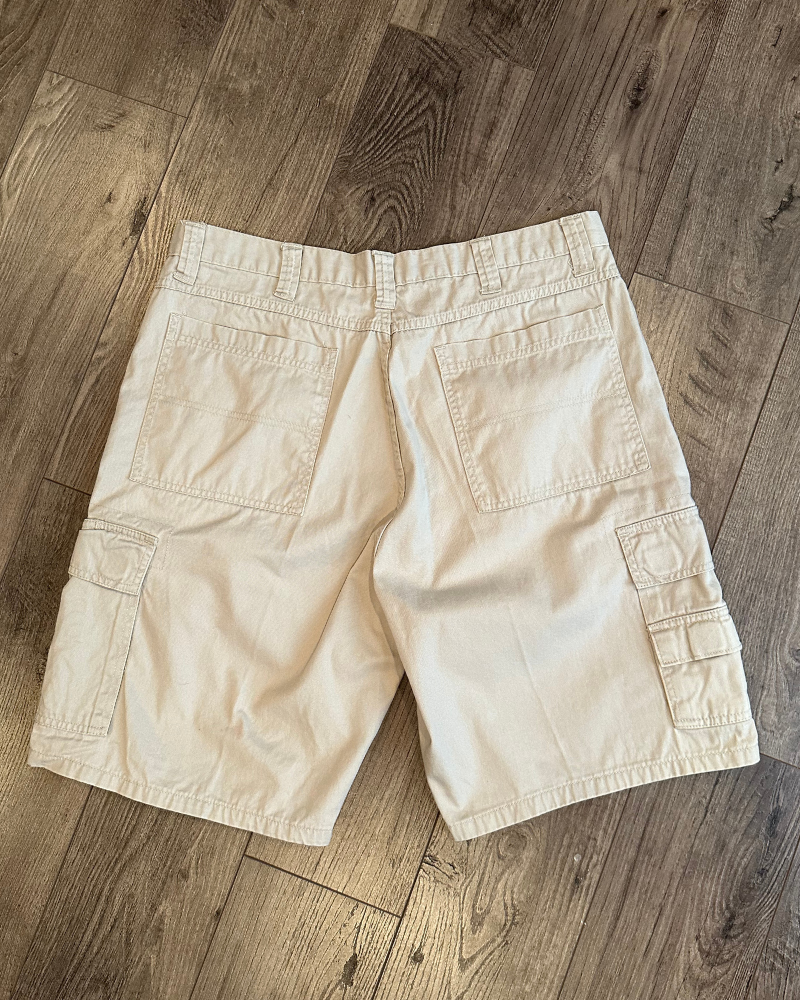 
                  
                    Vintage Wrangler Beige Cargo Shorts - Size 36
                  
                