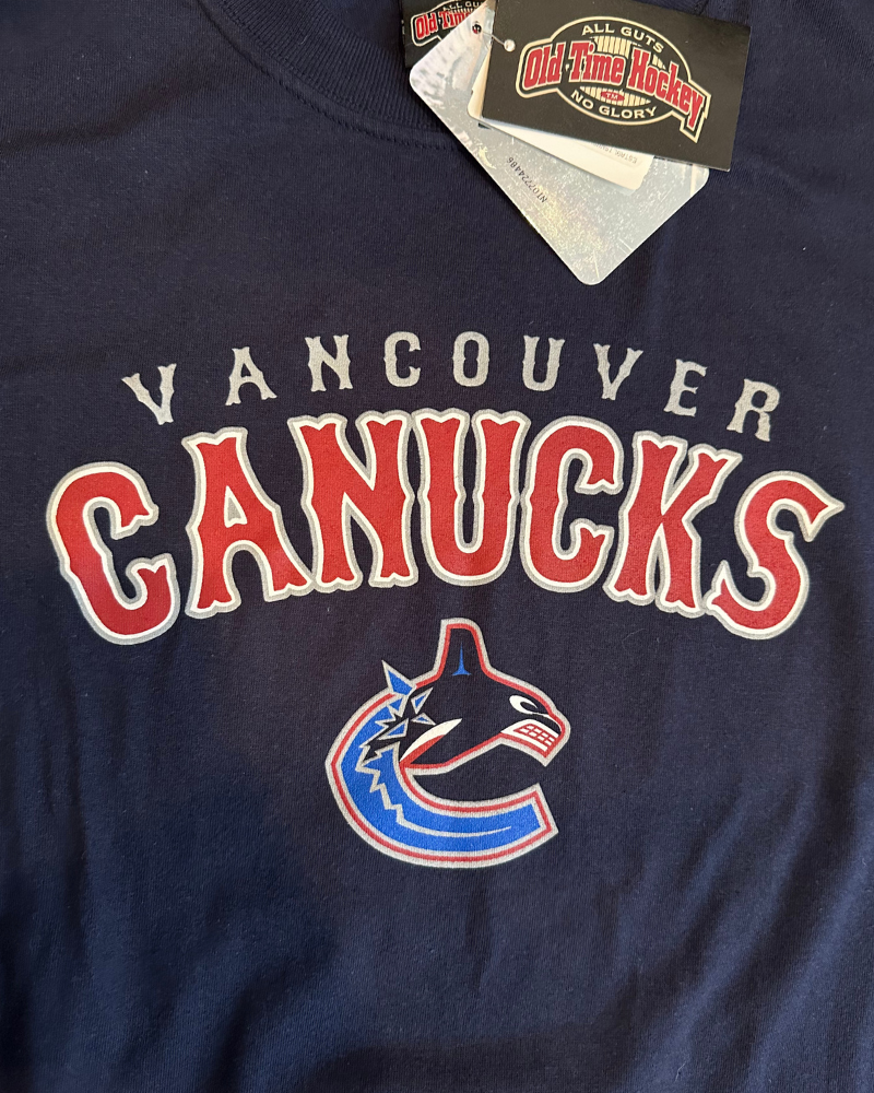 
                  
                    NWT - Vintage OTH Vancouver Canucks NHL T-Shirt - Size XXL
                  
                