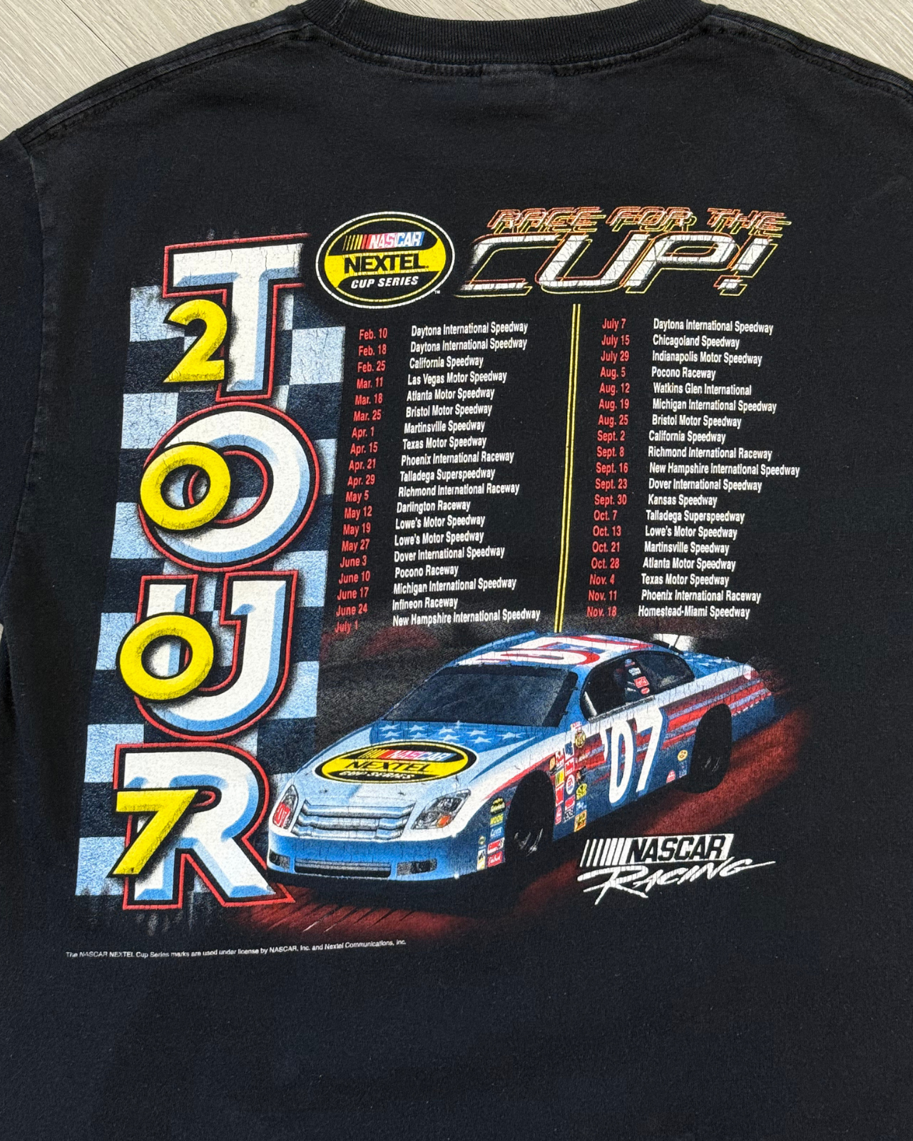 
                  
                    '07 NASCAR Nextel Cup Series Tour T-Shirt - Size M
                  
                