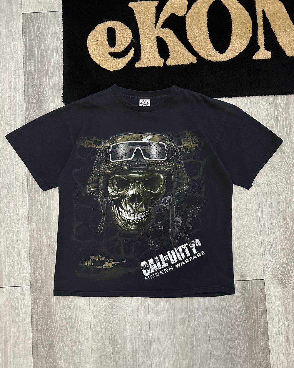 '07 Call of Duty 4 Modern Warfare Promo T-Shirt - Size L