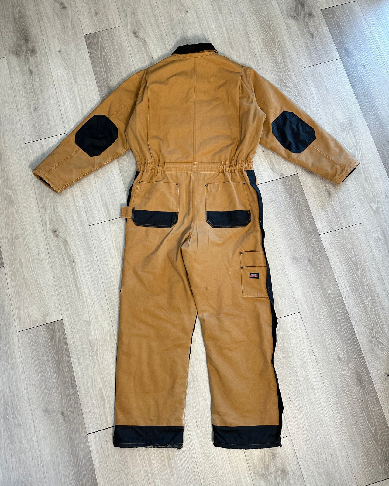 
                  
                    Dickies Insulated Quilted Coveralls Work Suit - Size L
                  
                