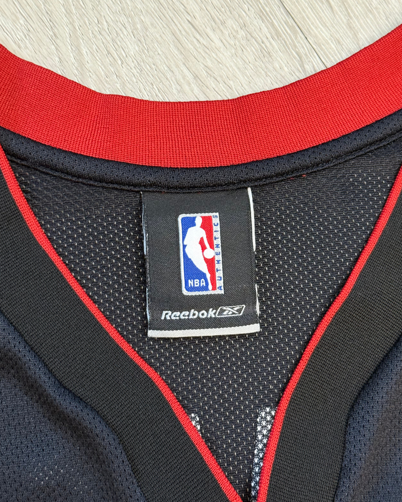 
                  
                    Vintage Reebok Miami Heat Dwayne Wade #3 NBA Basketball Jersey - Size XL
                  
                
