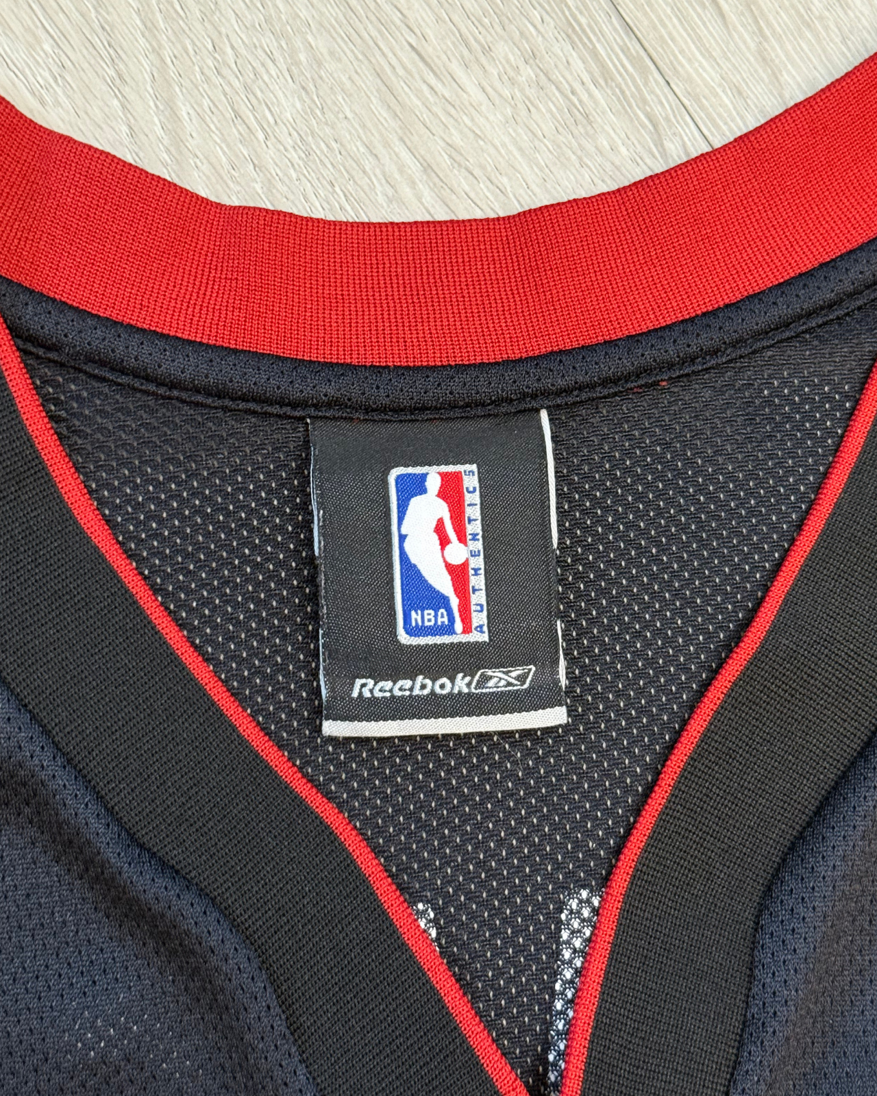 
                  
                    Vintage Reebok Miami Heat Dwayne Wade #3 NBA Basketball Jersey - Size XL
                  
                
