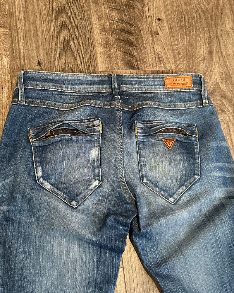 Guess jeans size sales 28