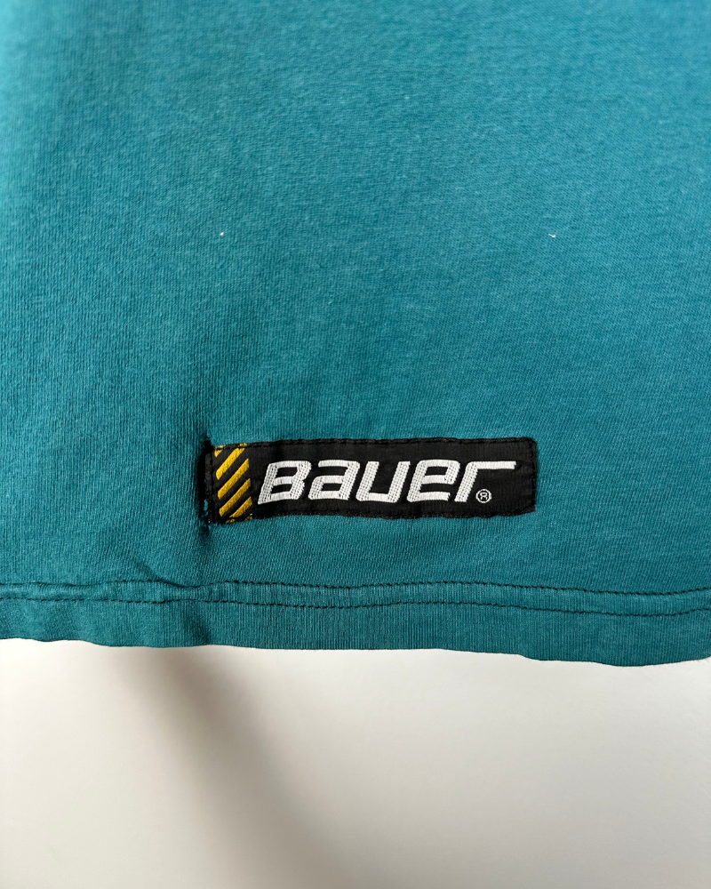 
                  
                    Vintage Bauer Sacramento River Rats Roller Hockey T-Shirt XL
                  
                