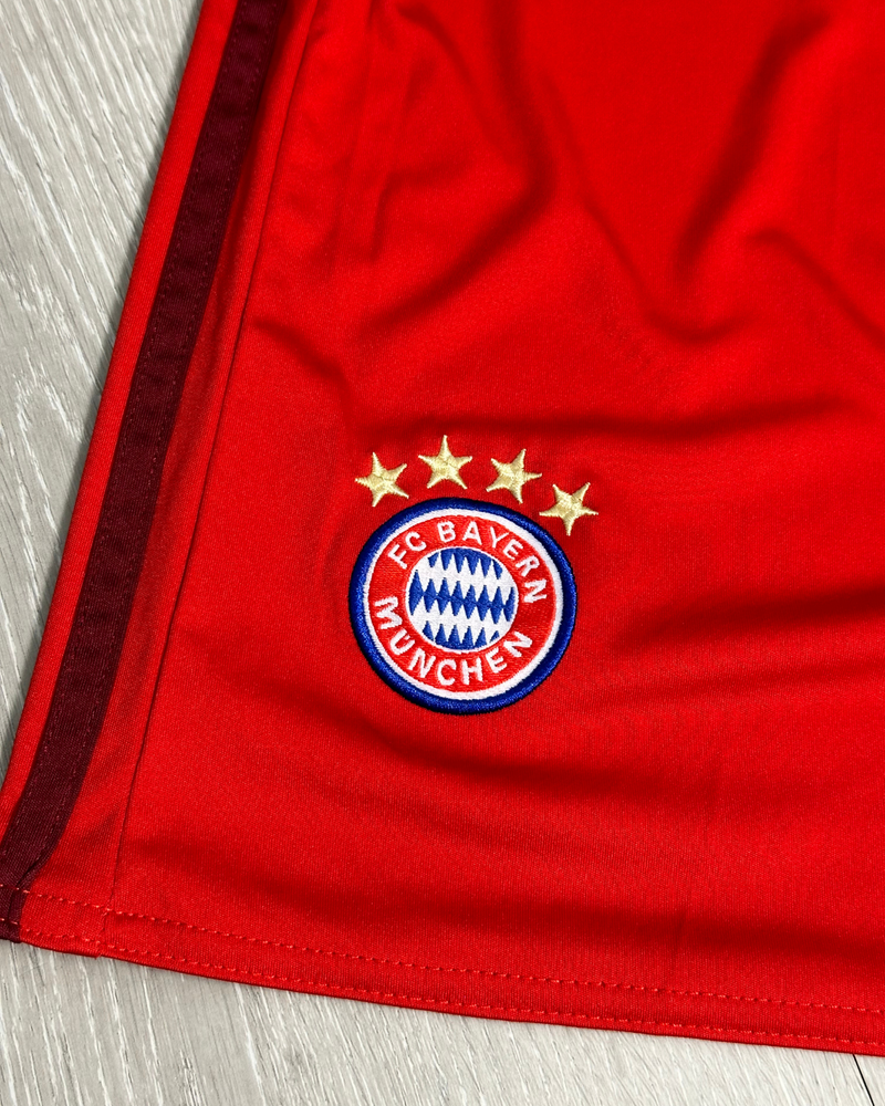 
                  
                    Adidas FC Bayern Munich #13 Soccer Shorts - Size M
                  
                