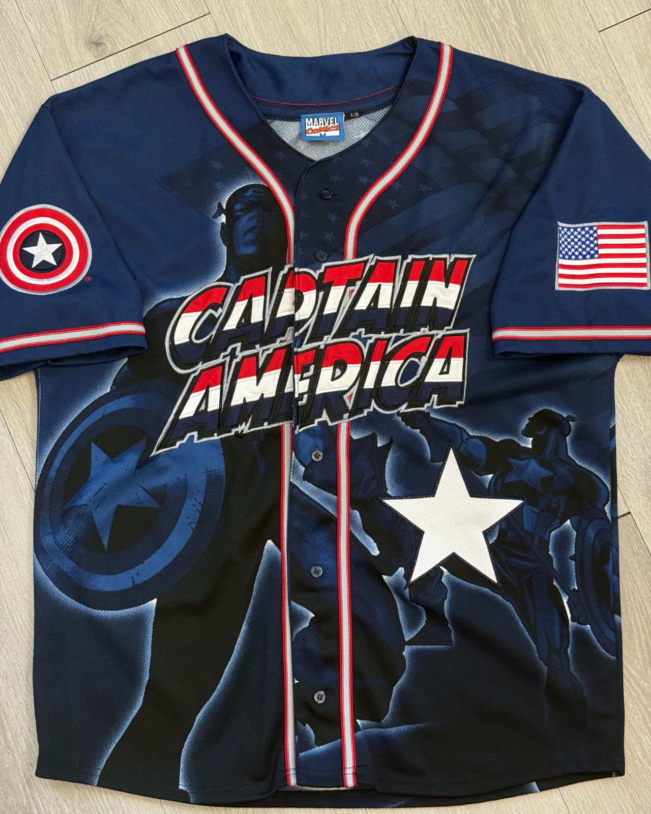 
                  
                    Vintage '02 Marvel Comics Captain America Baseball Jersey - Size L
                  
                