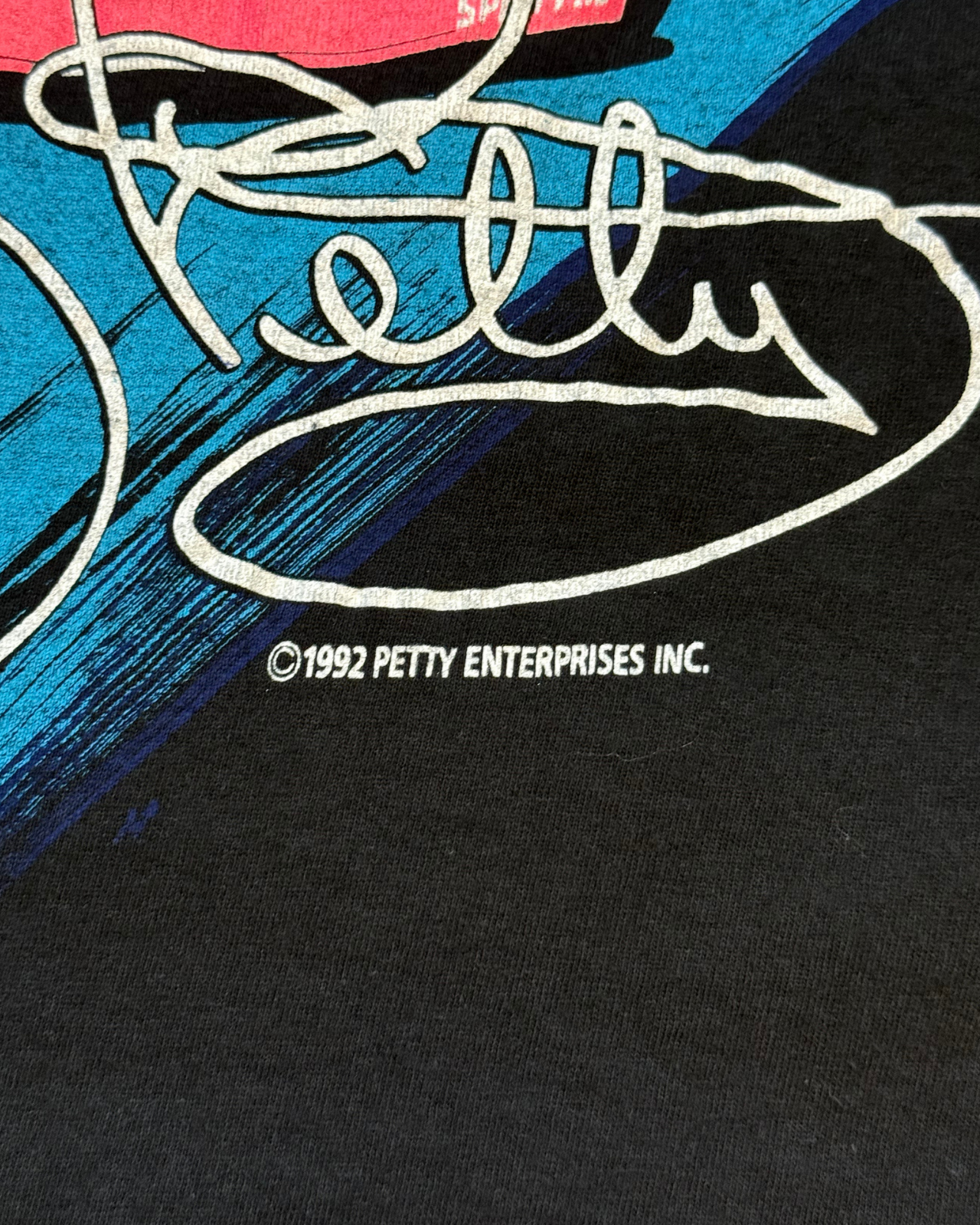 
                  
                    Vintage '92 Richard Petty NASCAR T-Shirt - Size XL
                  
                
