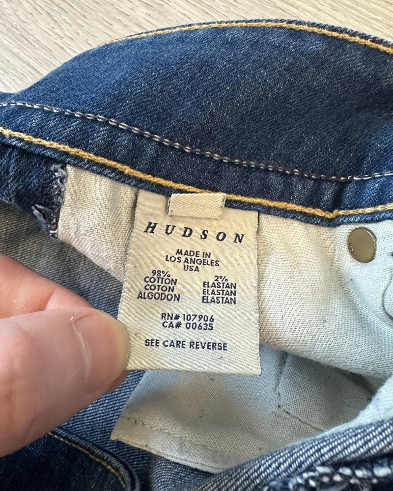 
                  
                    Hudson Low-Rise Flared Women's Jeans - Size 31x32
                  
                