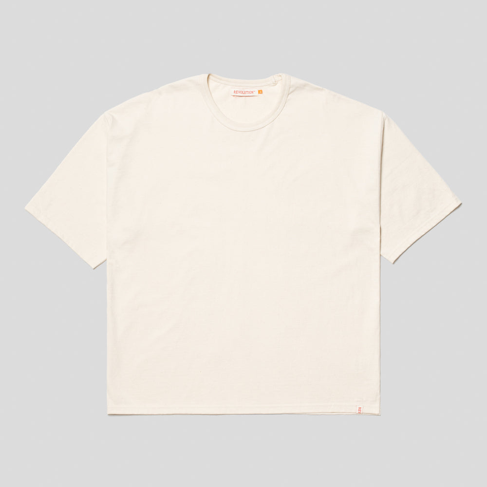 
                  
                    Boxy T-Shirt / Off White
                  
                