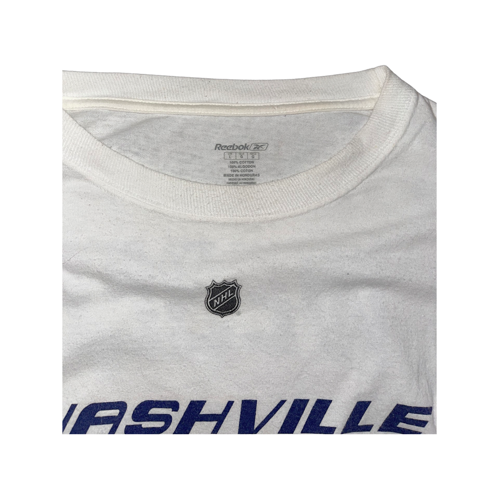 
                  
                    Vintage Nashville Predators NHL Long Sleeve - Size L
                  
                