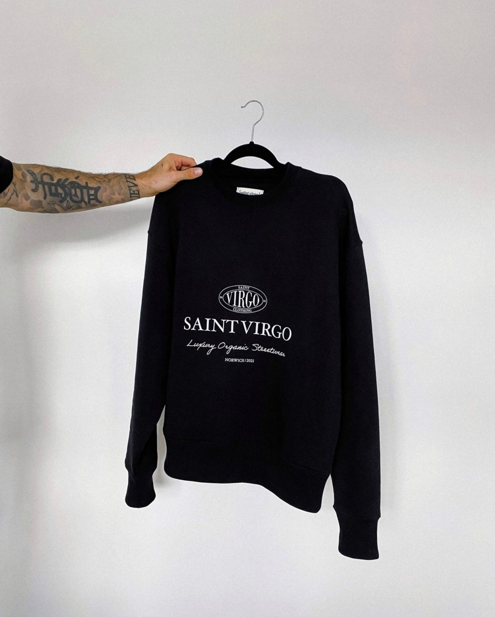 Luxury Crest Sweatshirt - Black