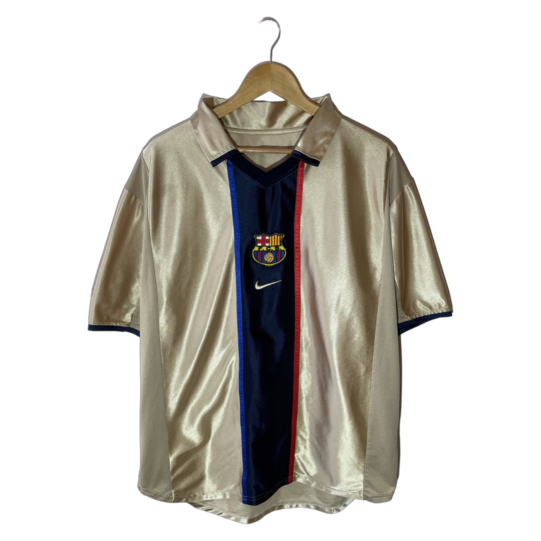 
                  
                    Vintage Nike 2001-2003 FC Barcelona Away Football/Soccer Jersey - Size L
                  
                